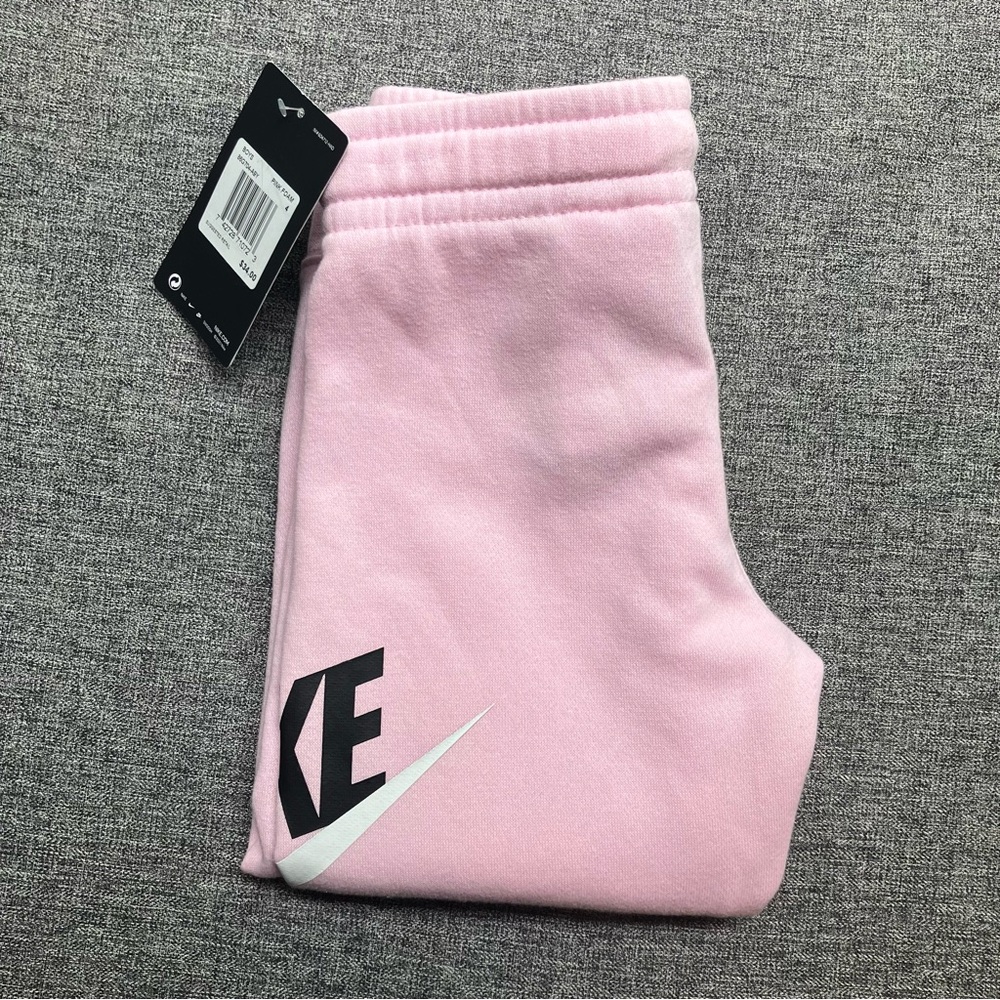 NWT Nike Little Kids Sportswear Club Fleece Joggers Sweat Pants Pink Foam 4 XS